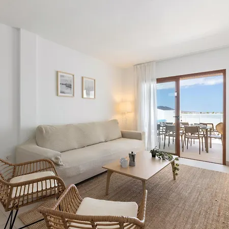 Altos Arbea 8b By Escape * Playa Blanca (Lanzarote)